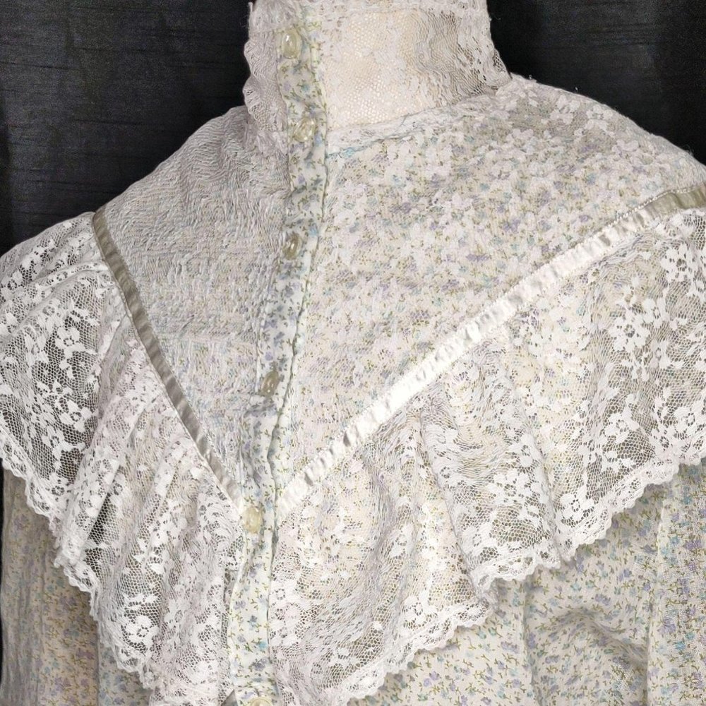 Vintage 1970s San Francisco Prairie Blouse Lace L